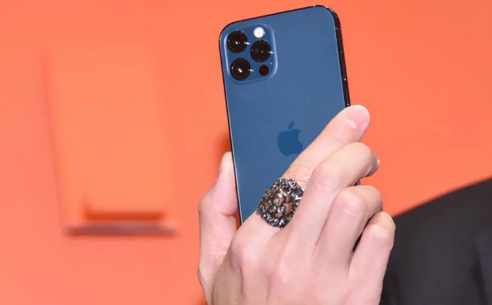金坛苹果手机维修分享iPhone12系列重启方法教程 