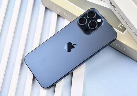 金坛苹果维修点分享iPhone 15 Pro Max屏幕更换全新实操风险 